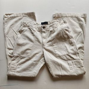 Aeropostale Low rise Utility Flare size 10 off white